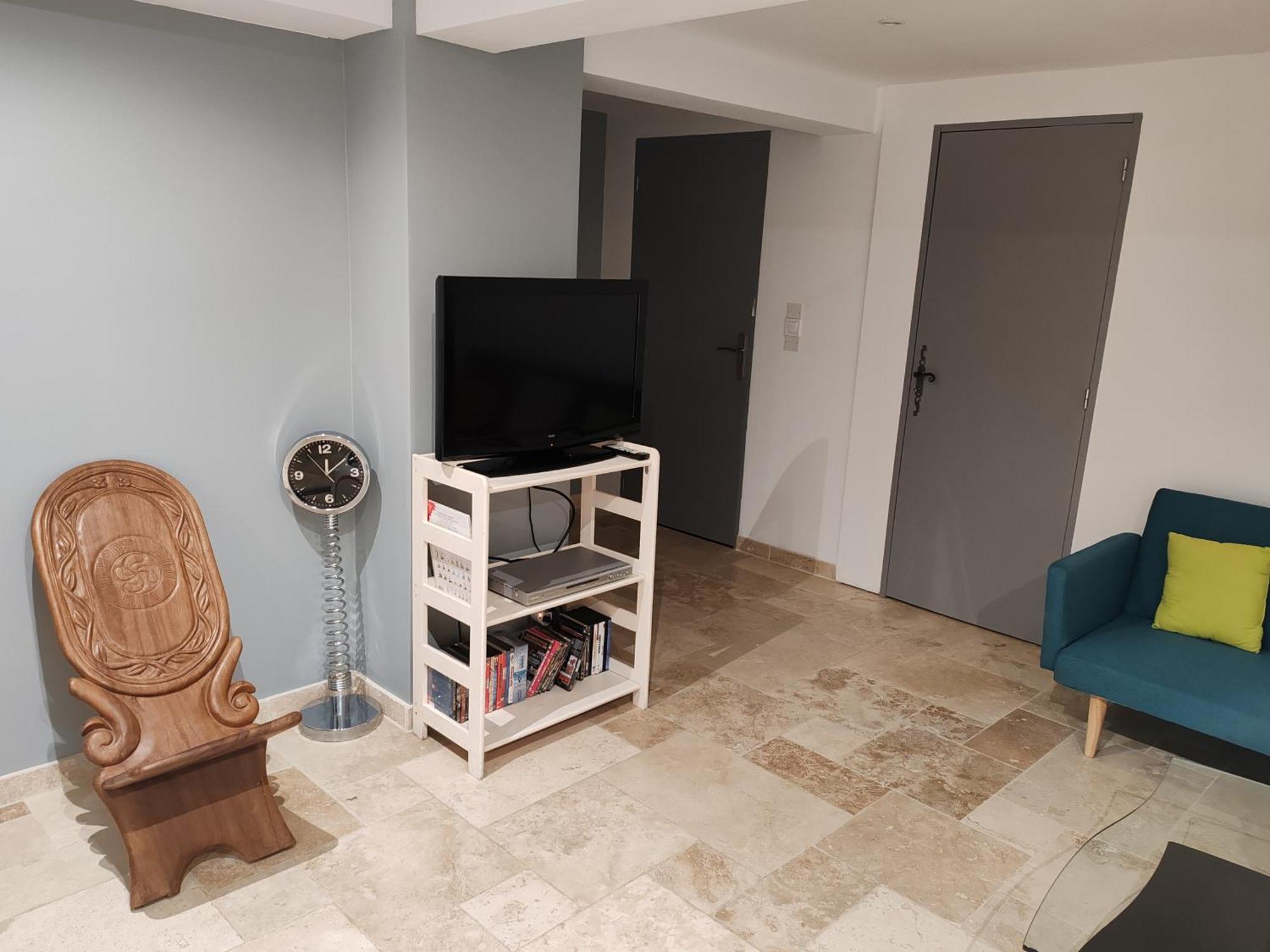 Appartement T3 Neuf Proche Centre Ville, Clim Et Parking Et Centrale Edf Valence  Экстерьер фото